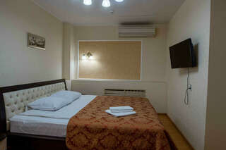 Гостиница Вятские улочки Киров Улучшенный семейный номер-2