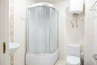 Гостиница Вятские улочки Киров Улучшенный семейный номер-12