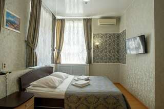 Гостиница Вятские улочки Киров Улучшенный семейный номер-7